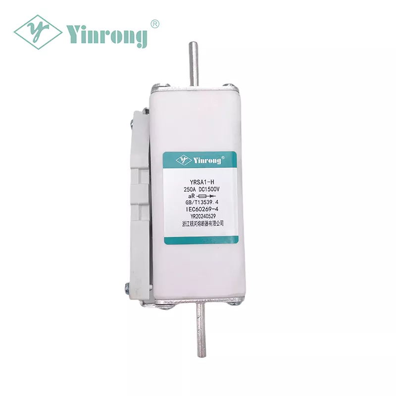 Fius Kelajuan Tinggi 1500V
